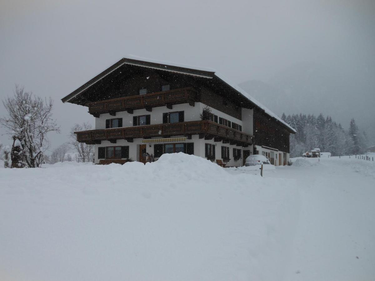 Schneiderbauer Bed & Breakfast Waidring Exterior foto
