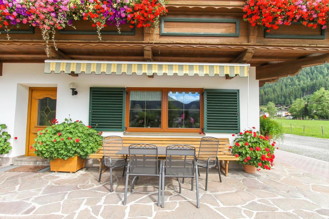 Schneiderbauer Bed & Breakfast Waidring Exterior foto